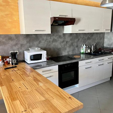 Appartement 2 Chambres - Lits King Size - Wifi - Baignoire Le Puy-en-Velay Eksteriør bilde