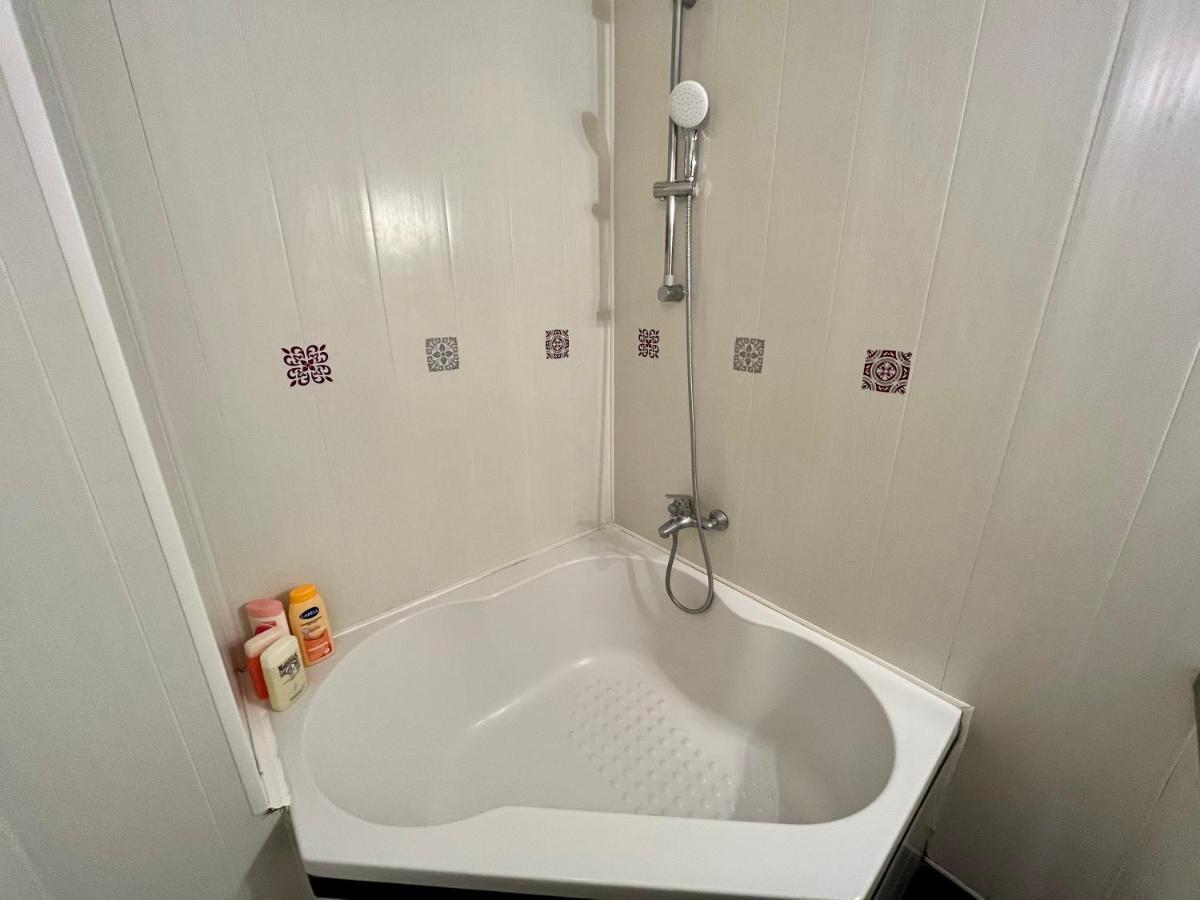 Appartement 2 Chambres - Lits King Size - Wifi - Baignoire Le Puy-en-Velay Eksteriør bilde