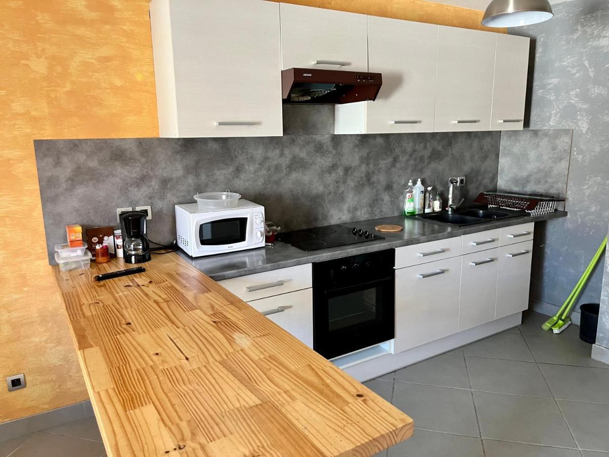 Appartement 2 Chambres - Lits King Size - Wifi - Baignoire Le Puy-en-Velay Eksteriør bilde
